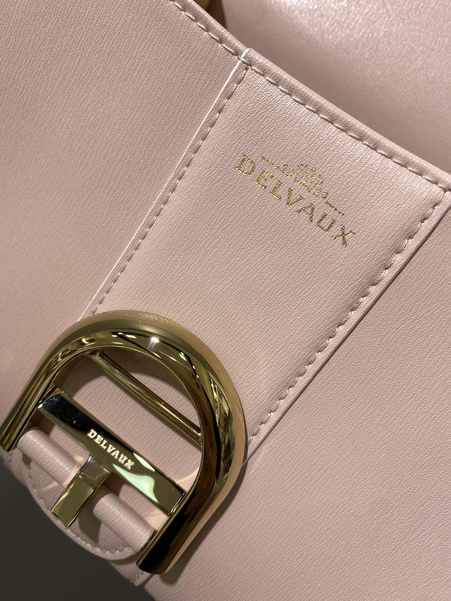 델보 브리앙 박스백 미니